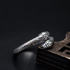 Retro Punk Snake Ring