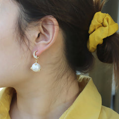 Star and Moon Pearl Earring