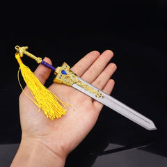 Royal Greatsword Game Ornament Model