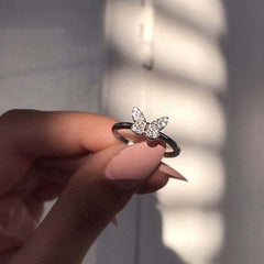 Dainty Butterfly Ring