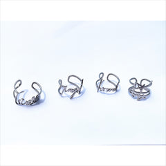 æ Signature Ring