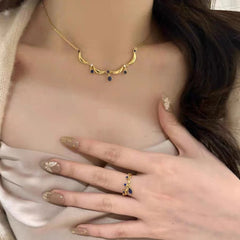 Exquisite Blue Fringe Necklace Ring