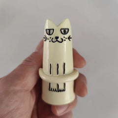 Cute Cat Vase Resin Ornament