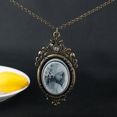 Retro Vampire Diaries Gemstone Chain Necklace