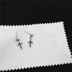 Heeseung Black Cross Stud Earrings Titanium Steel