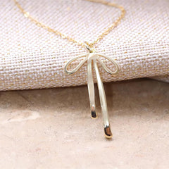 Fashionable Bow Pendant Necklace