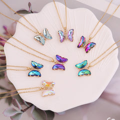 Women's Gradient Butterfly Necklace