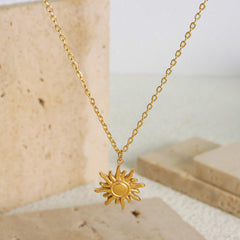 Luxury Clavicle Chain Sun Pendant Necklace