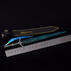 Trendy Game Dark Moon Greatsword Model Ornament