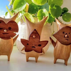 Spoof Woodenhead Leaves Wood Doll