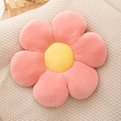Daisy Throw Pillow