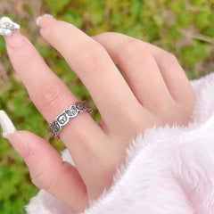 Cartoon Seventeen Open Ring