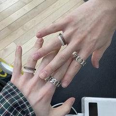 Retro Felix Black and White Couple Ring