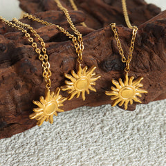 Luxury Clavicle Chain Sun Pendant Necklace