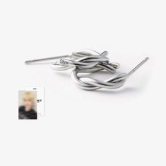 Seventeen Anniversary Stud Earring