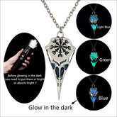 Retro Luminous Crow Skull Eagle Beak Pendant Necklace