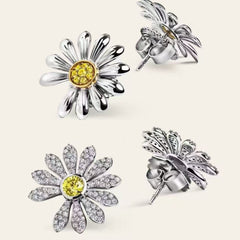 GD Daisy Stud Earrings