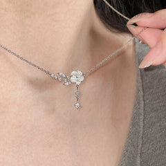 Retro Camellia Clavicle Chain Necklace