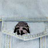 Chic Game Pot Brooch Badge