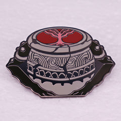 Game Warrior Pot Brooch Badge