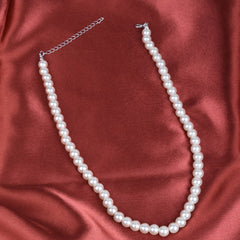Versatile Imitation Pearl Necklace