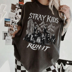SKZ World Tour Run It Graphic Aesthetic T-Shirt
