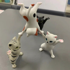 Enchanting Cute Cats Pen Holder