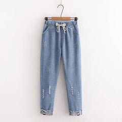 Vintage Cuffed Rabbit Embroidered Denim Jeans
