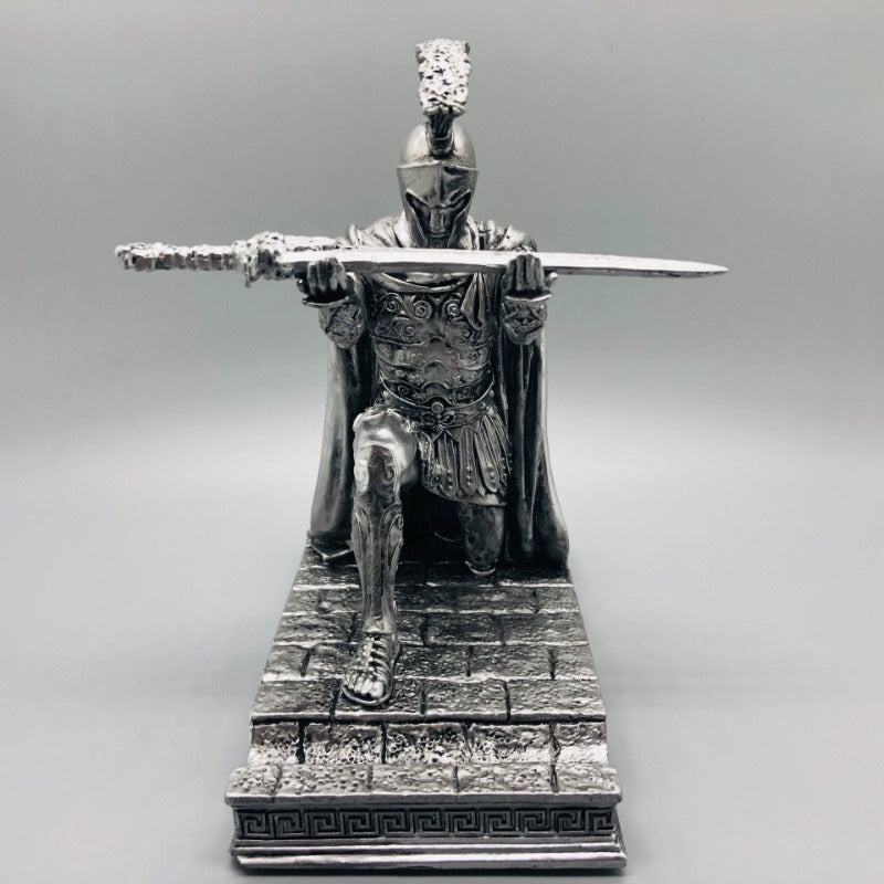 Knight Armor Pen Holder