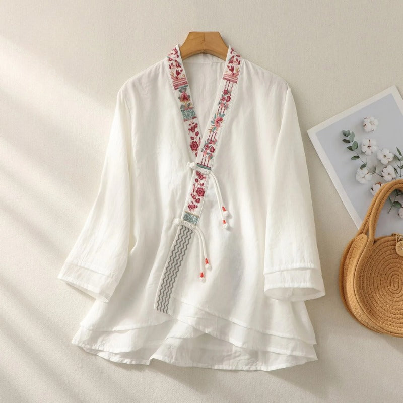 Retro Stylish Floral Embroidery Loose Blouse