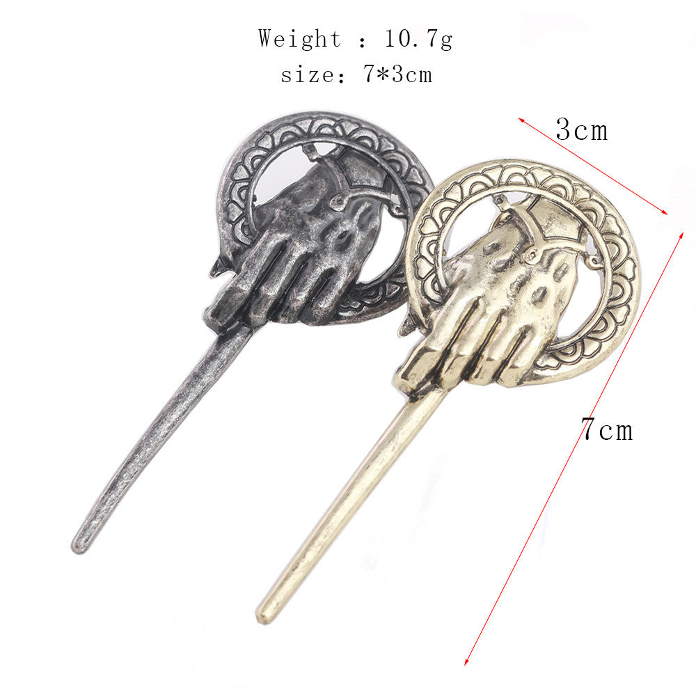 King's Hand Brooch Pin