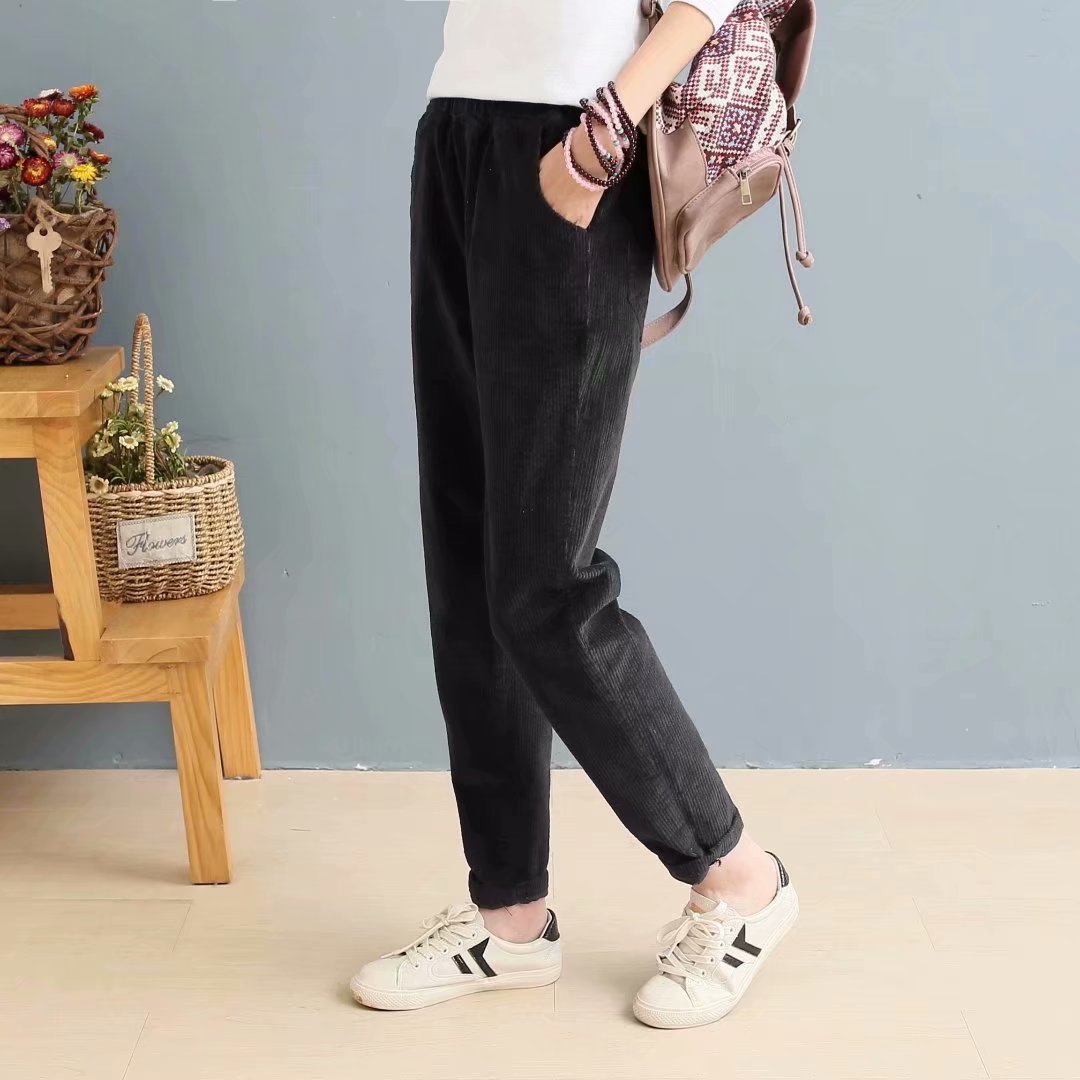 Women's Solid Color Elastic Waist Slim Corduroy Casual Pants