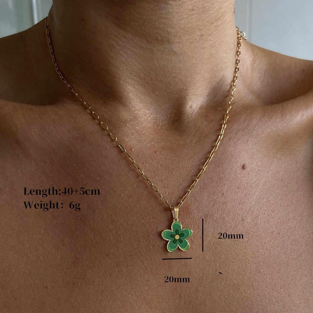 Flower Pendant Necklace