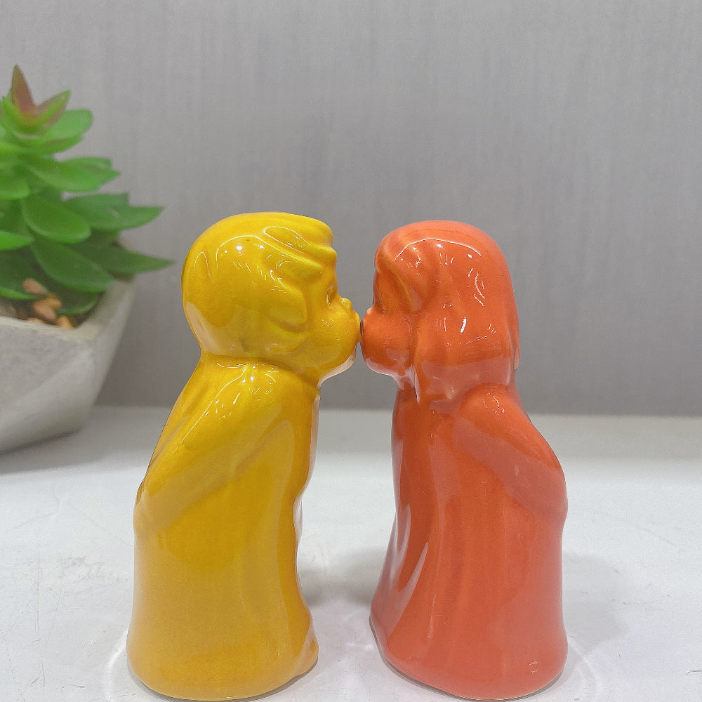 Kabedon Salt & Pepper Shaker