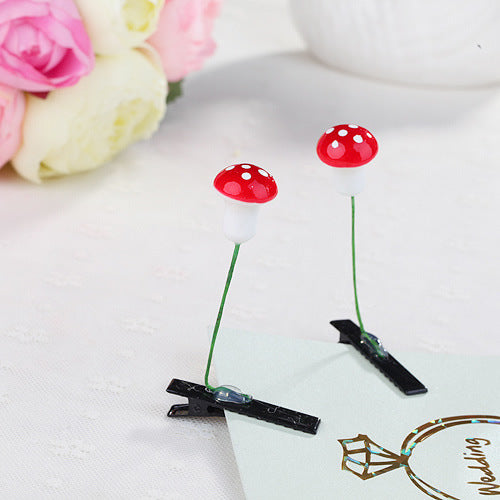 8PCS GREEN LEAF HAIR CLIPS