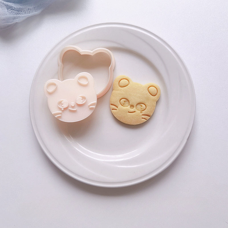Cute Cartoon Cookie Mold