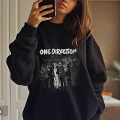 Retro 1D Graphic Crew Neck Sweatshirt