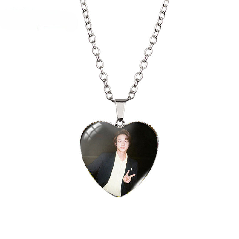 Kpop Heart-shaped Necklace