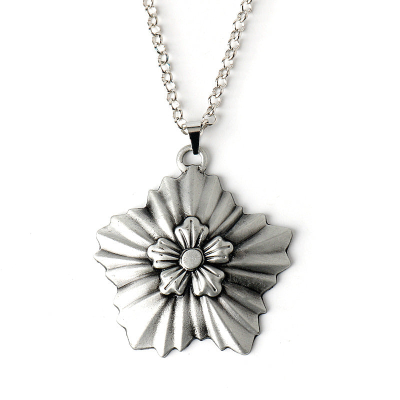 Game Cosplay Necklace Keychain
