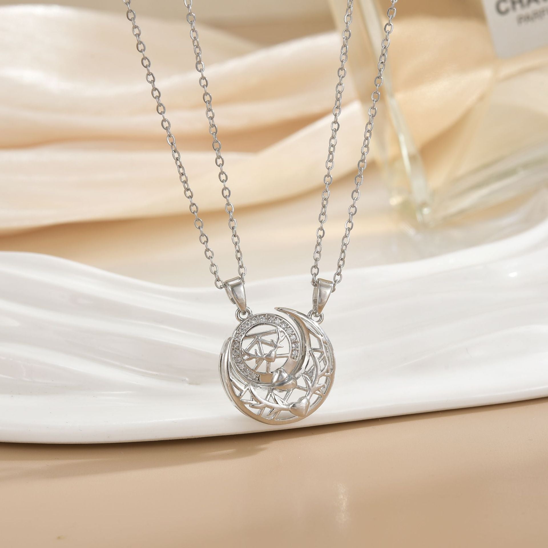 Versatile Magnetic Sun Moon Couple Necklace