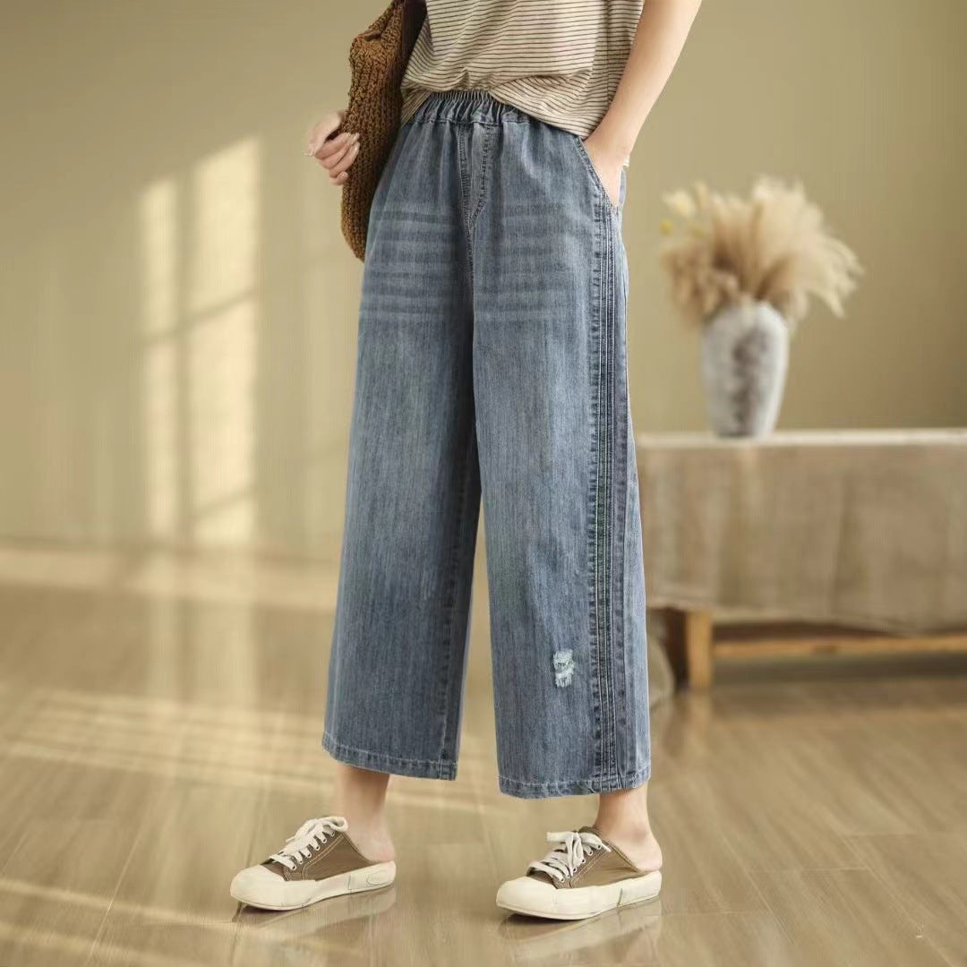 Women's Floral Embroidered Elastic Waist Jeans