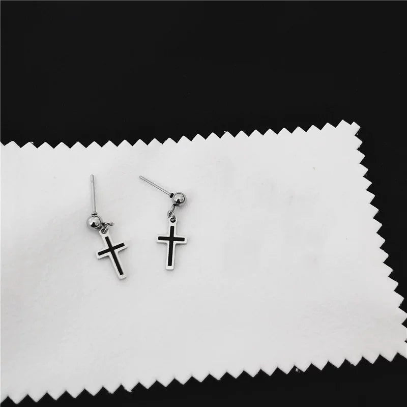 Heeseung Black Cross Stud Earrings Titanium Steel