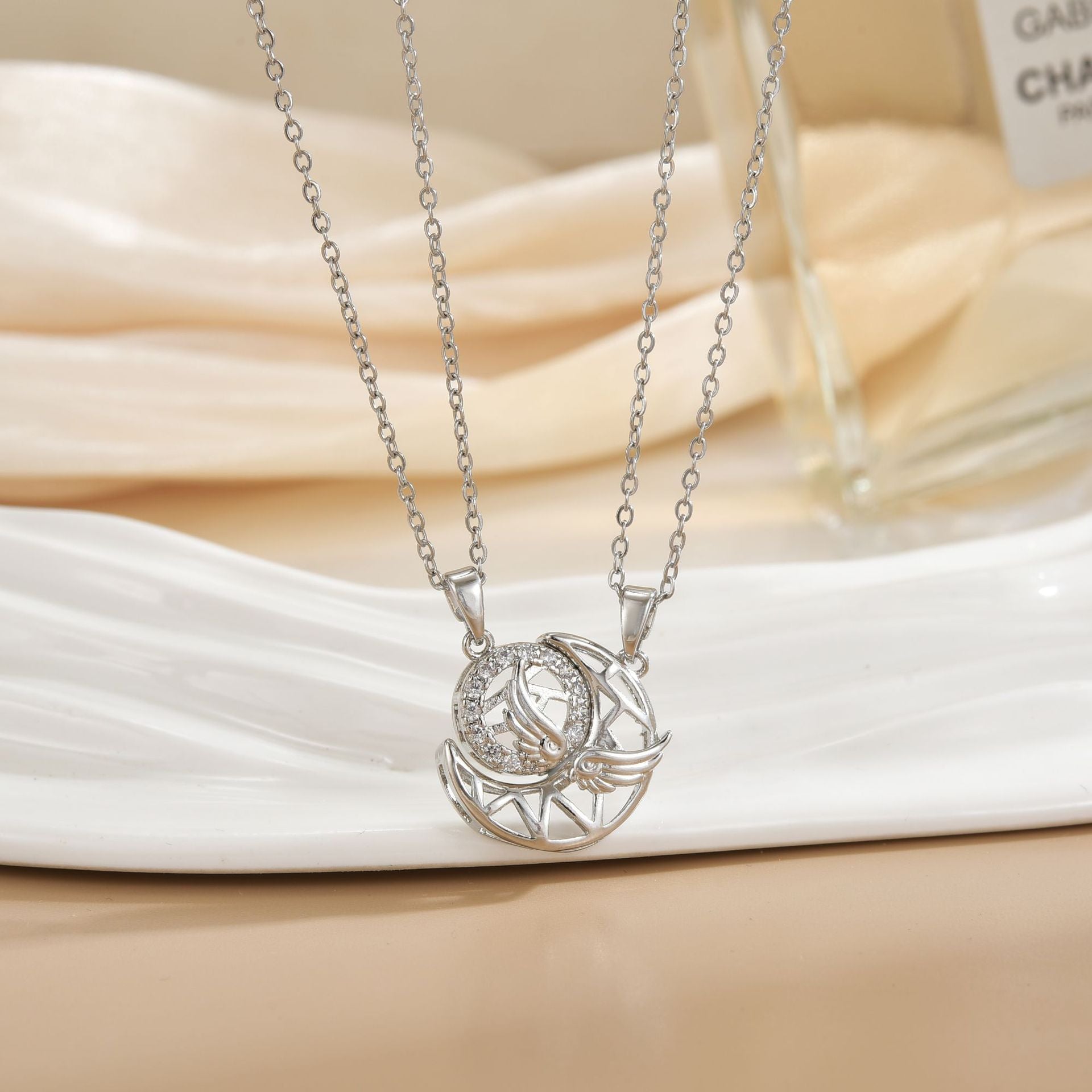 Versatile Magnetic Sun Moon Couple Necklace