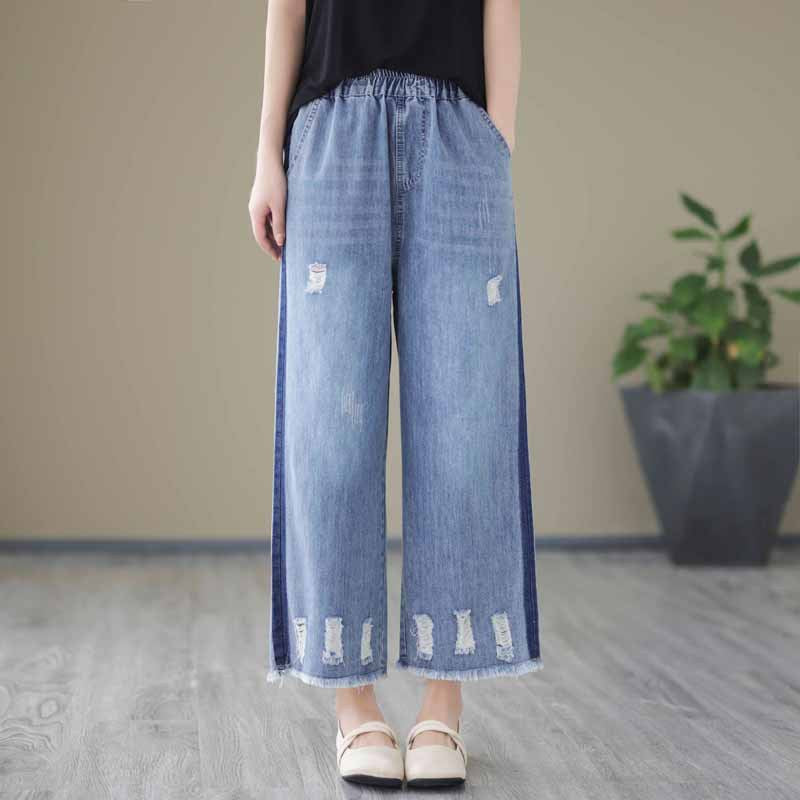 Women's Floral Embroidered Elastic Waist Jeans