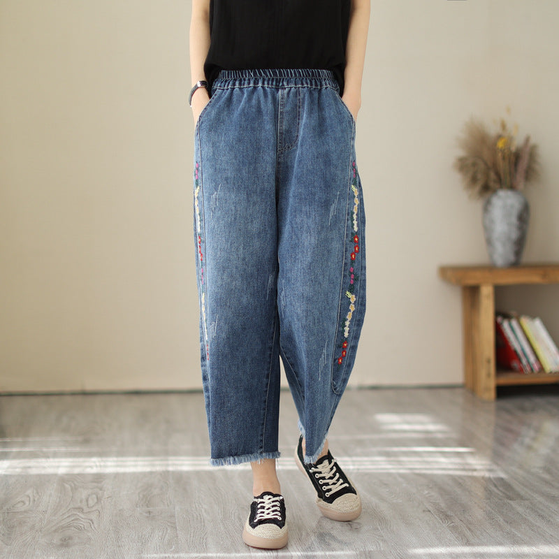 Women's Floral Embroidered Elastic Waist Jeans