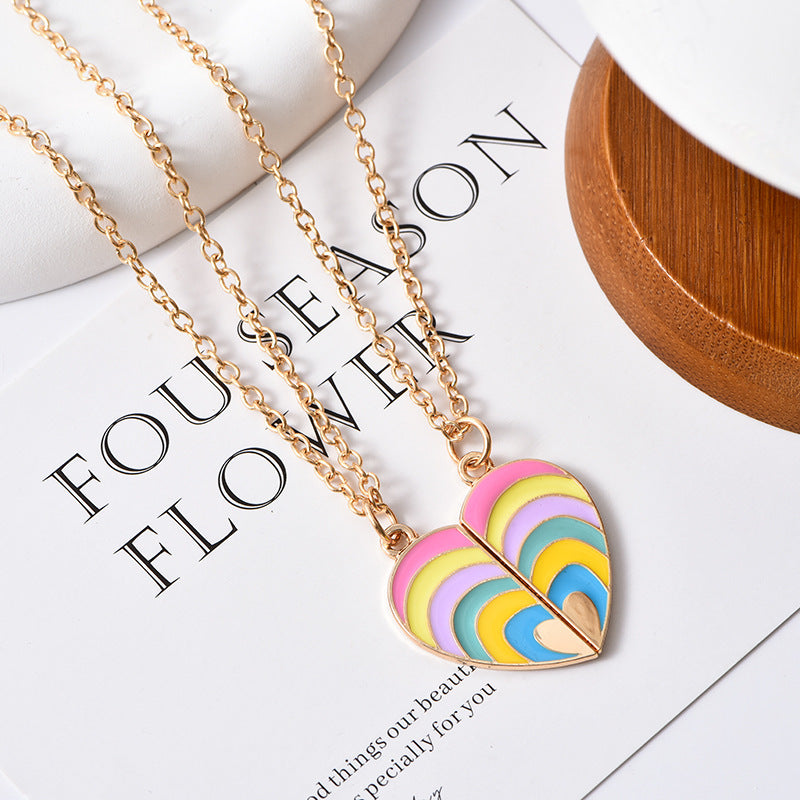 BEST FRIENDS Heart-shaped Pendant Necklace