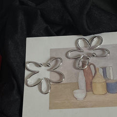 Flower Ear Bone Clips Niche Earrings
