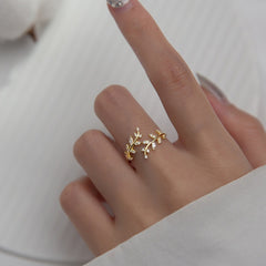 Swirl Leafs Ring