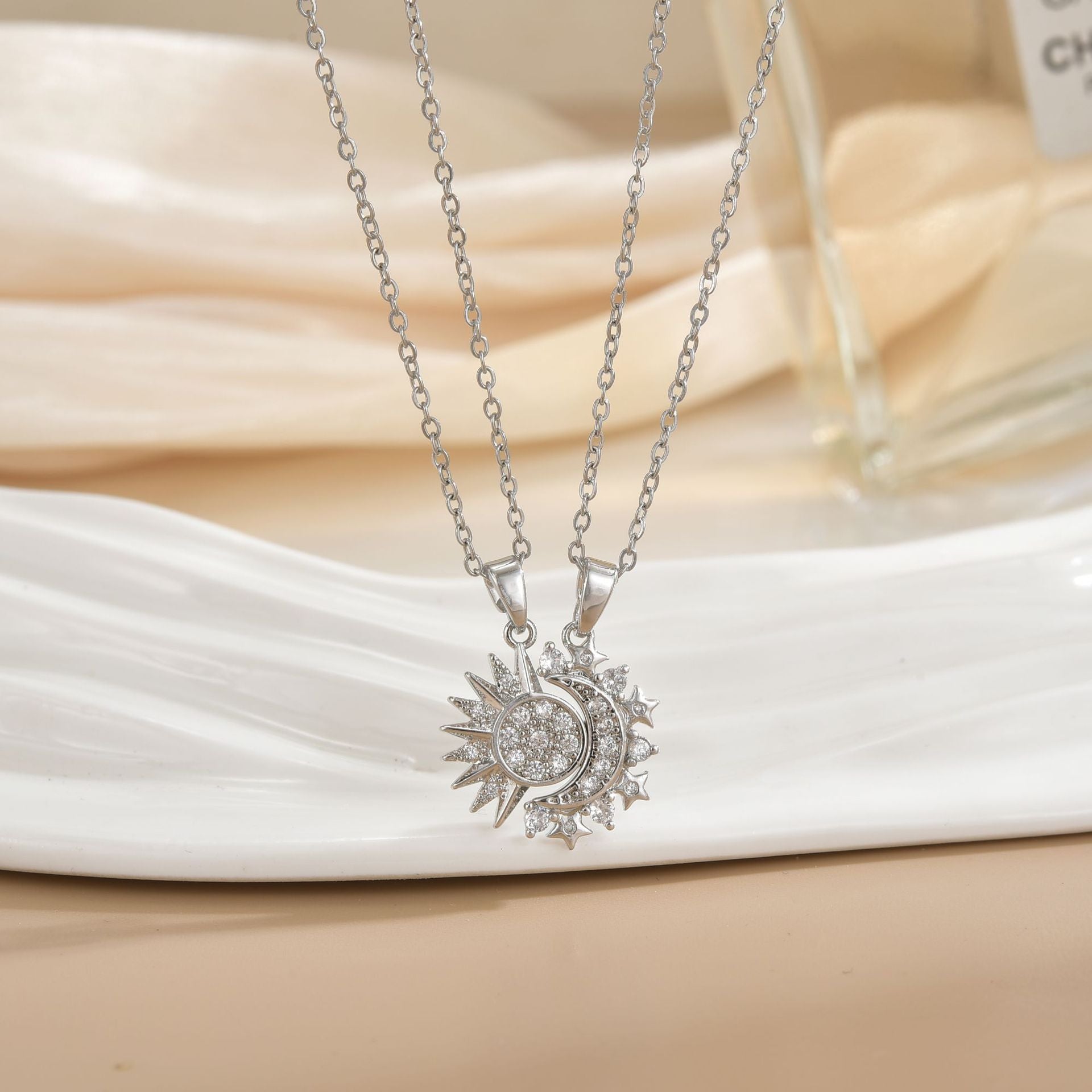 Versatile Magnetic Sun Moon Couple Necklace