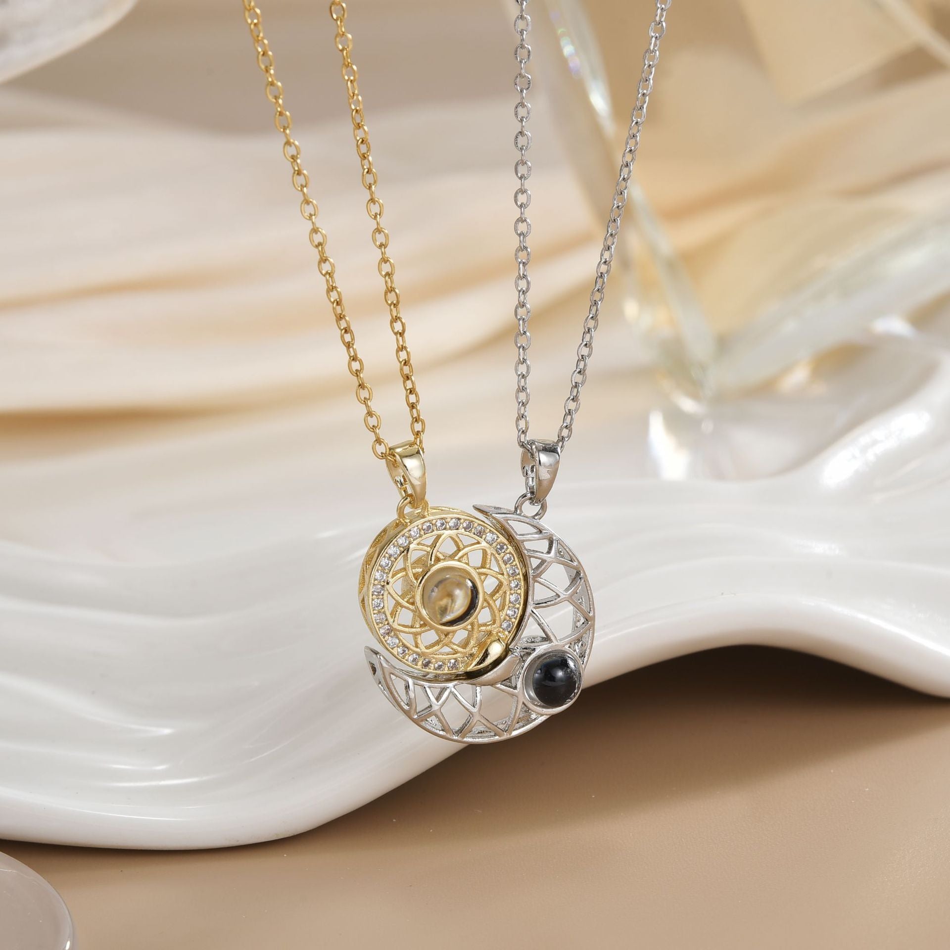 Versatile Magnetic Sun Moon Couple Necklace